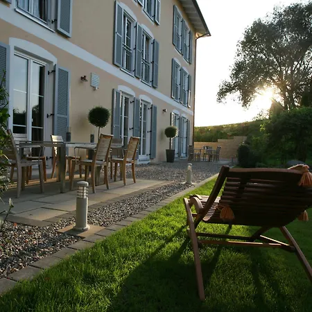 Hotel Ampervilla