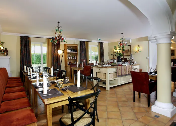 Hotel Ampervilla 4*