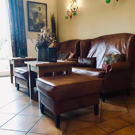 מלון Ampervilla