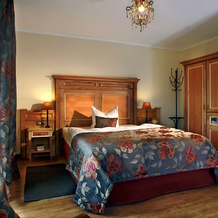 Hotell Ampervilla