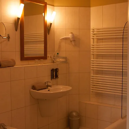 Hotel Ampervilla Fahrenzhausen