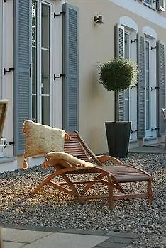Ampervilla Hotell Fahrenzhausen