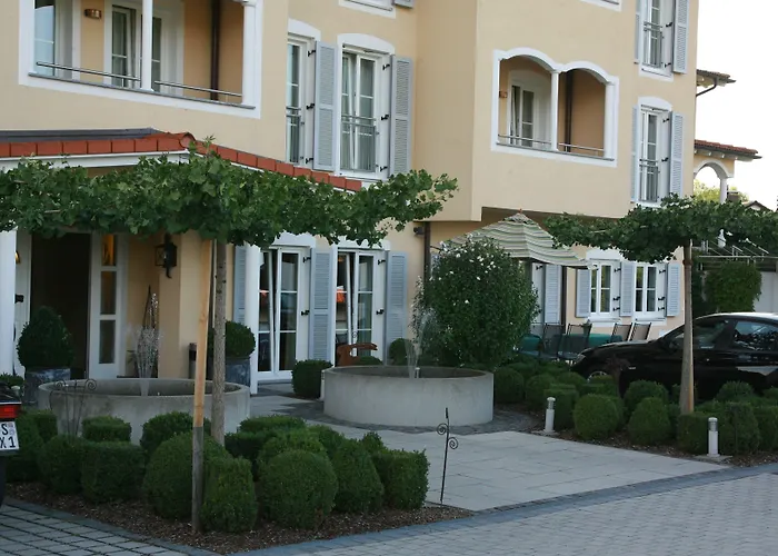 Hotel Ampervilla 4*